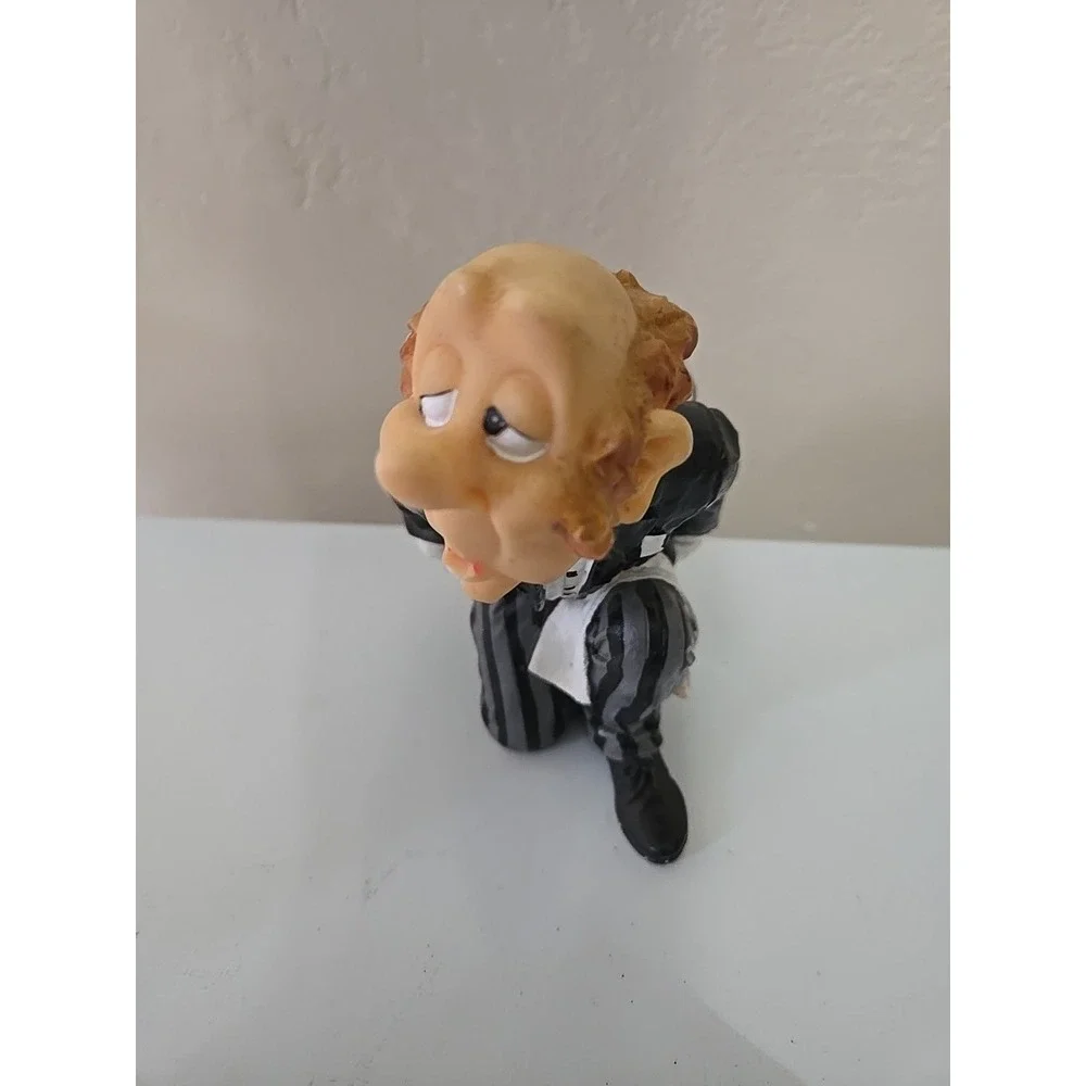 Vtg James The Butler Wine Bottle‎ S/P  Spirits Bottle Holder/Stand 1990 Decor